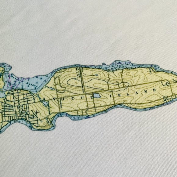 NEW without TAGS long sleeve rash guard w print of Jamestown, RI (size XL) - Picture 3 of 6